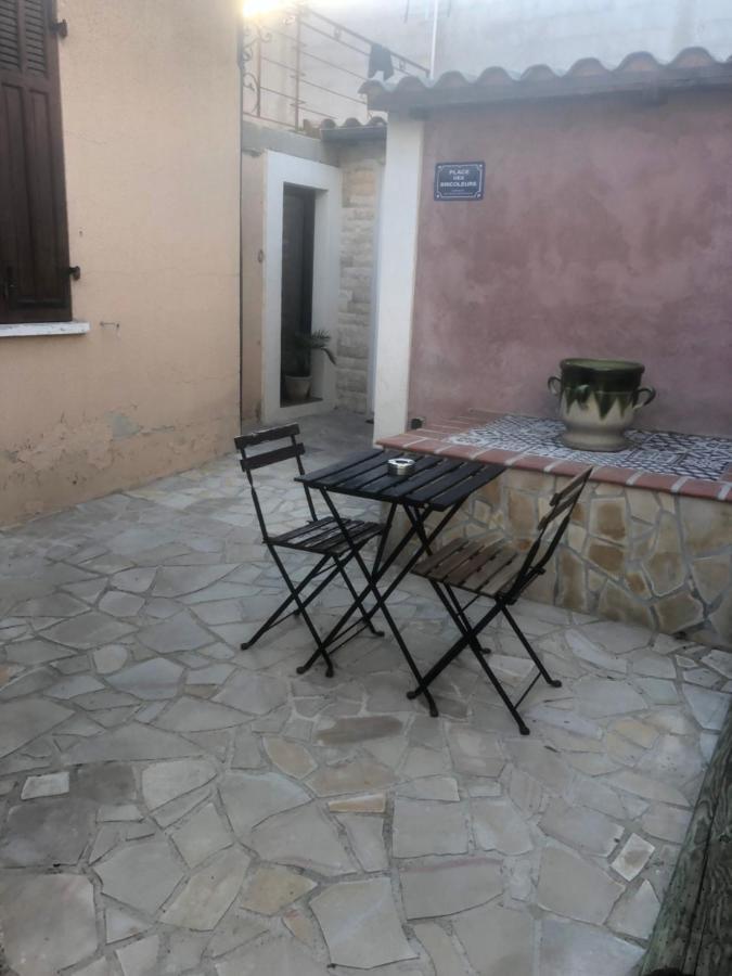 Artin Daire Marsilya Dış mekan fotoğraf